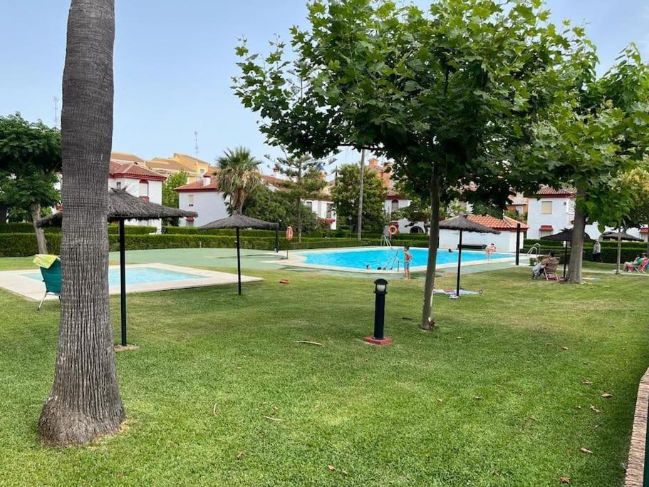 Precioso Apartamento Con Ubicacion Perfecta En Playa Islantilla Exterior foto